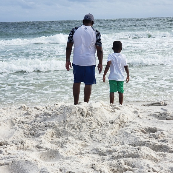 Meet your Posher, Kevin - Picture 1 of 1